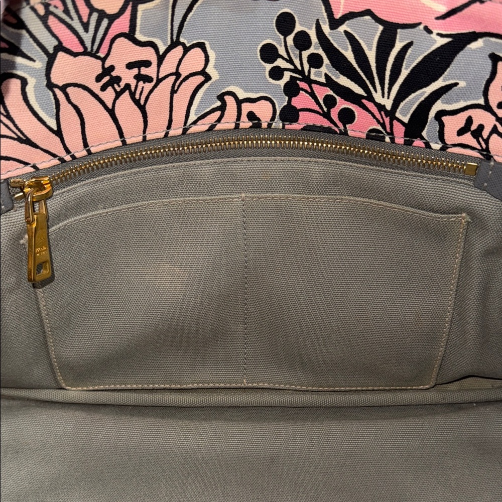 Prada RARE STAMPATA CANAPA ROSA FLORA Pink and Gray Tote w/ Prada strap! - Picture 14 of 17